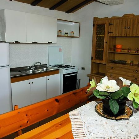 דירות אג'רולה Casa Vacanze San Lorenzo מראה חיצוני תמונה