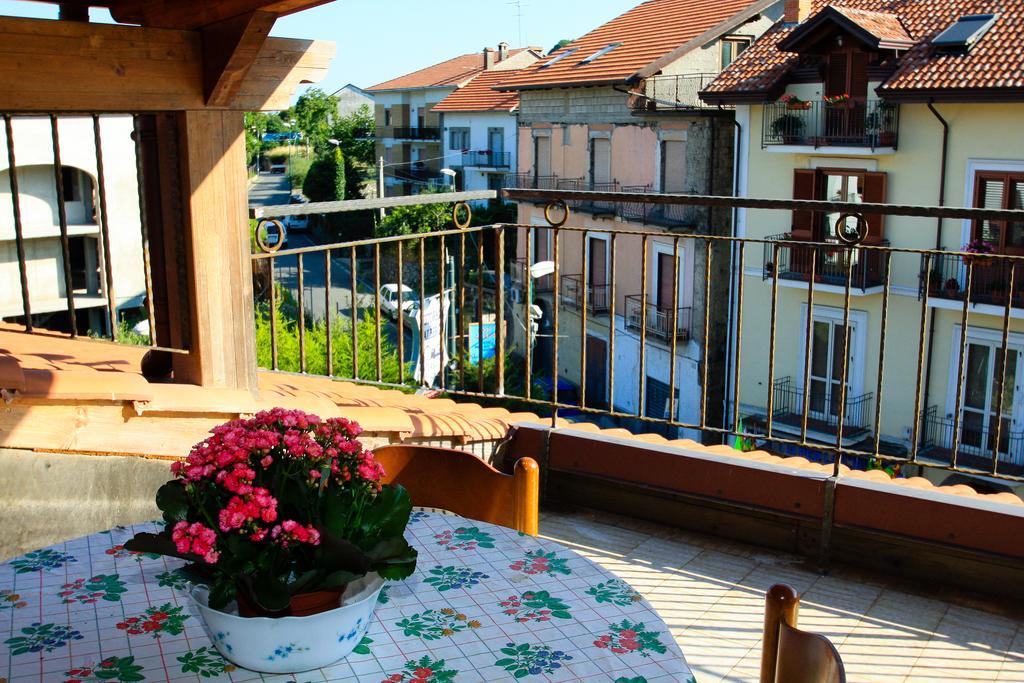דירות אג'רולה Casa Vacanze San Lorenzo מראה חיצוני תמונה